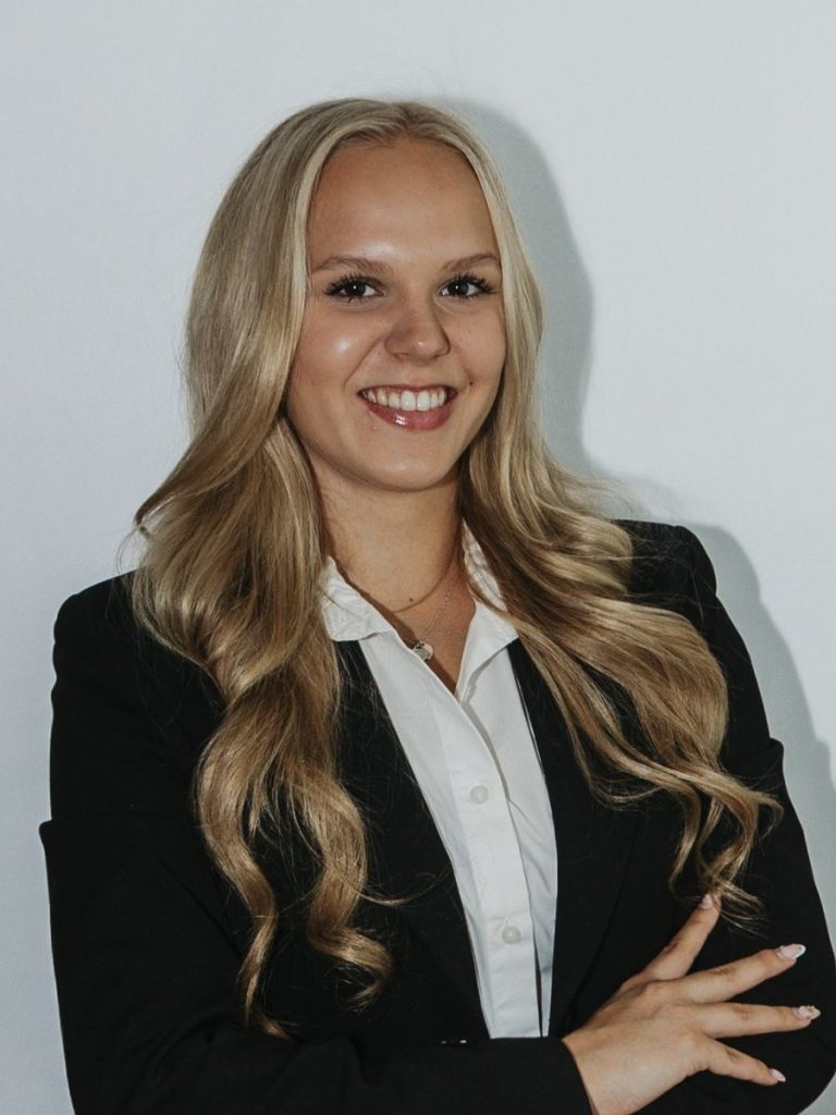 Yritysjuridiikan asiantuntija